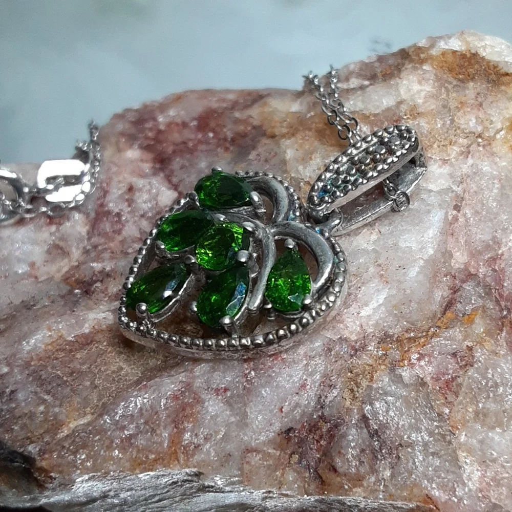 925 Genuine Chrome Diopside Heart Pendant And Chain. Price Is Firm. - Picture 3 of 8